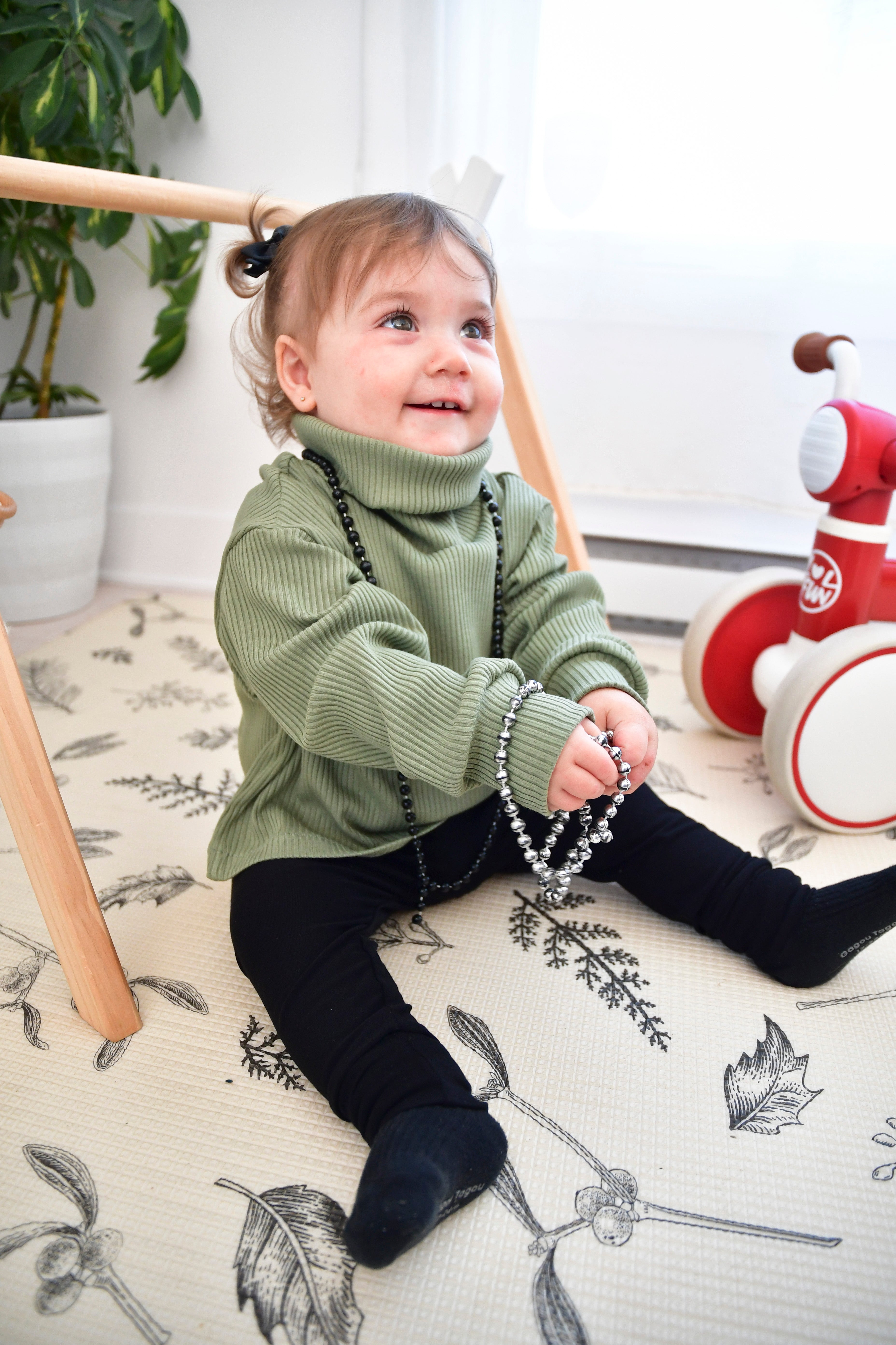 Chandail col roulé crop en bambou